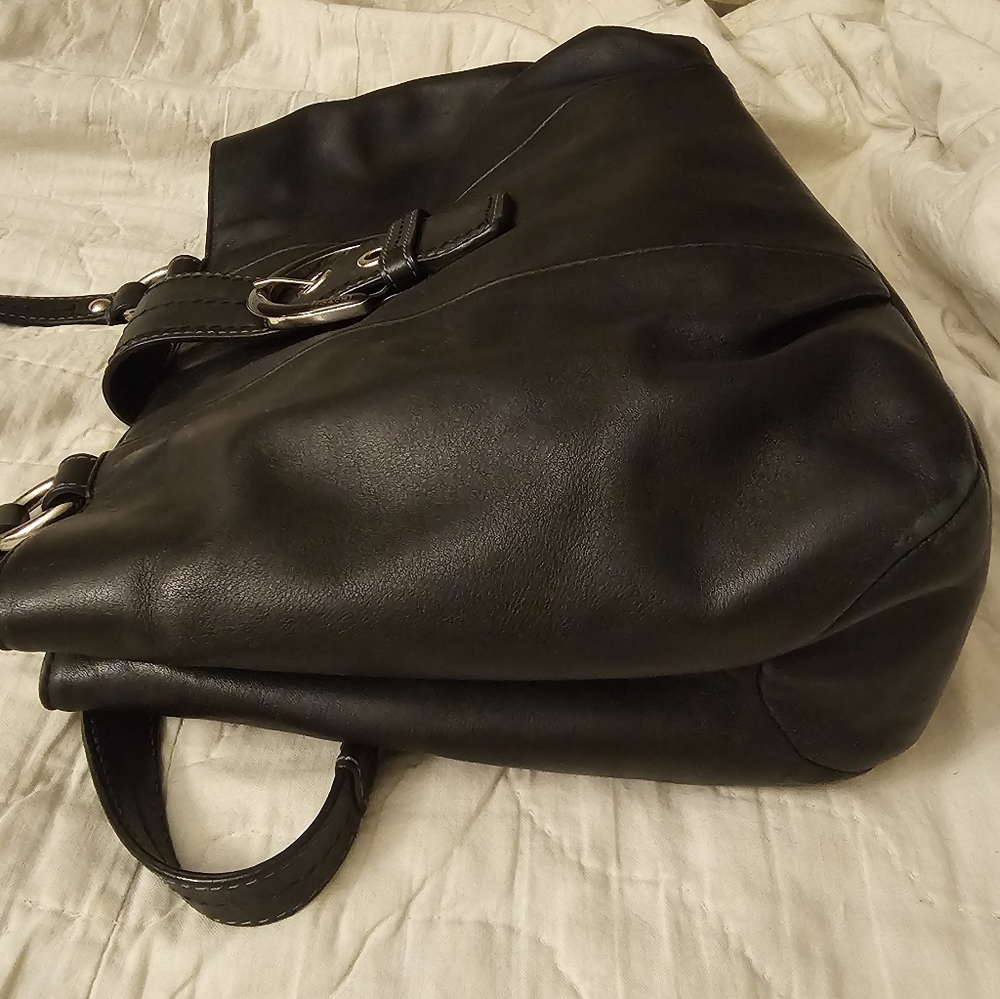 COACH - Picture 2 of 8